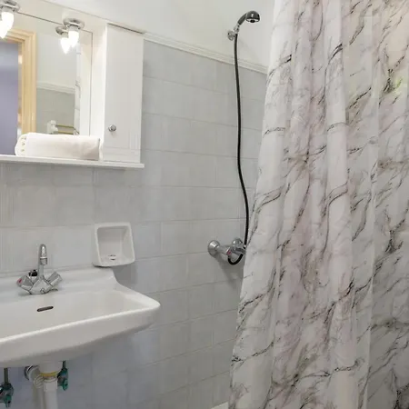 Vallia's Seaview Complex 2*